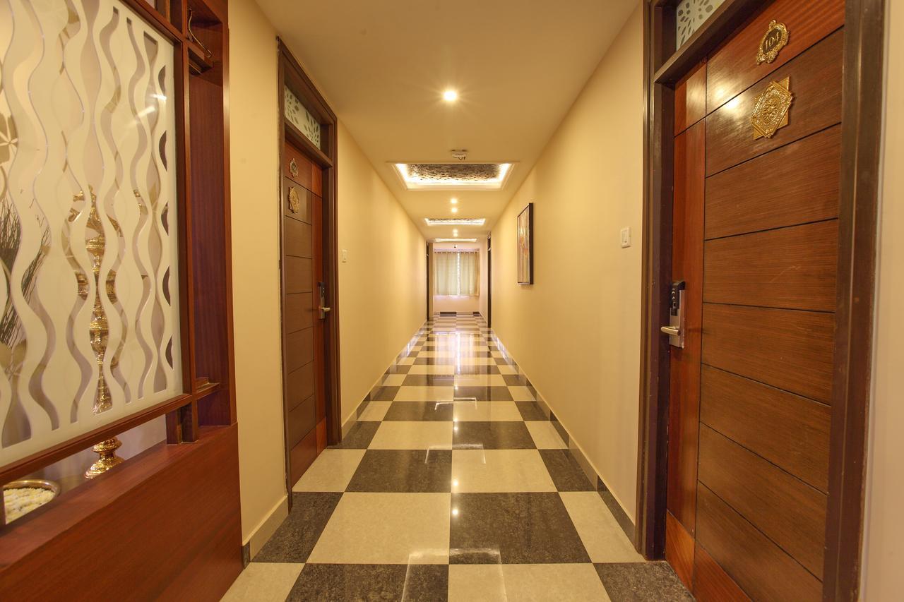 Hotel Venkadaramana Tower - Friendliness & Cleanliness Room Кумбаконам Экстерьер фото